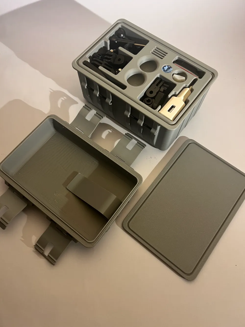 Gopro organize Box with charginghole by robin.effgen2102 - MakerWorld