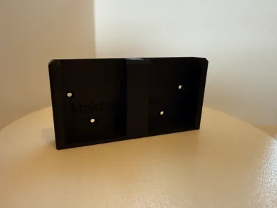 Wall mount for two 18V Makita batteries