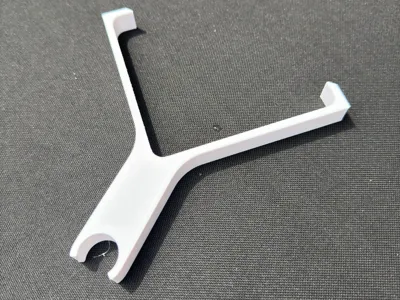 Tiki Torch Clip for 4" PVC Posts