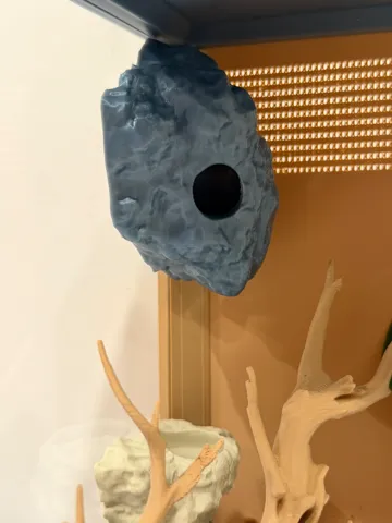 Modelo para impresión 3D: Magnetic Rock Jumping Spider Hide — vista de referencia 2