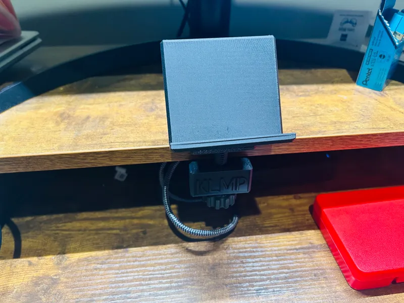 Phone Holding Desk Clamp