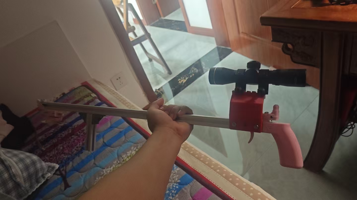 Miniatura 2 do modelo 3D 竹屎发射器弹弓撒放器夹弹器