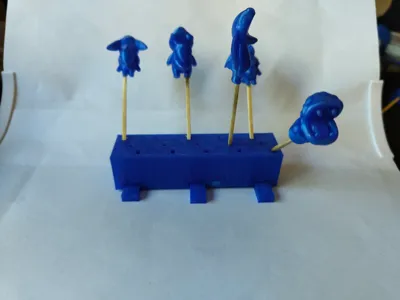 Matchstick Painting Holder