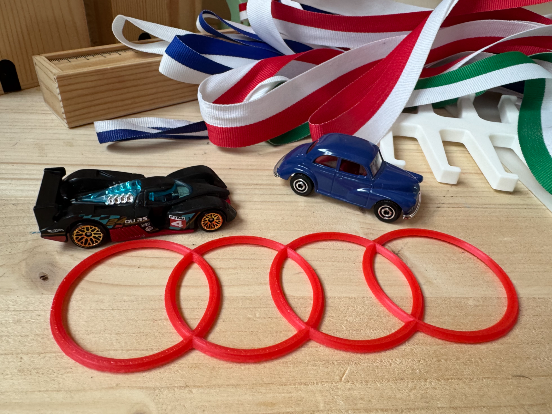 Audi Logo – 3D gedruckte Deko im modernen Design