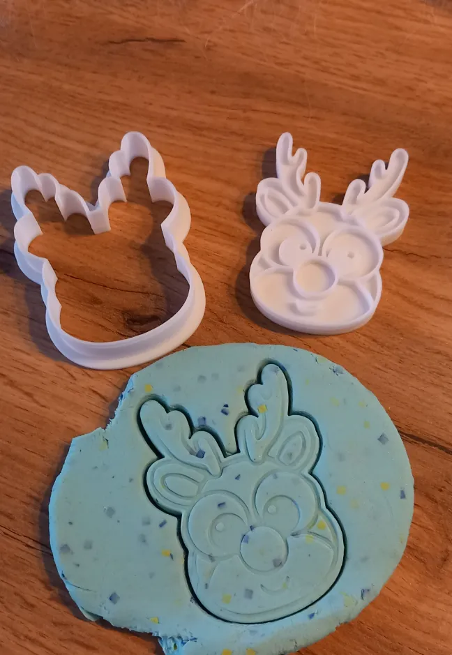 Reindeer Cookie Cutter - stamps