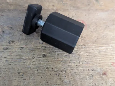 TYM T474 Cab 3pt Limiter