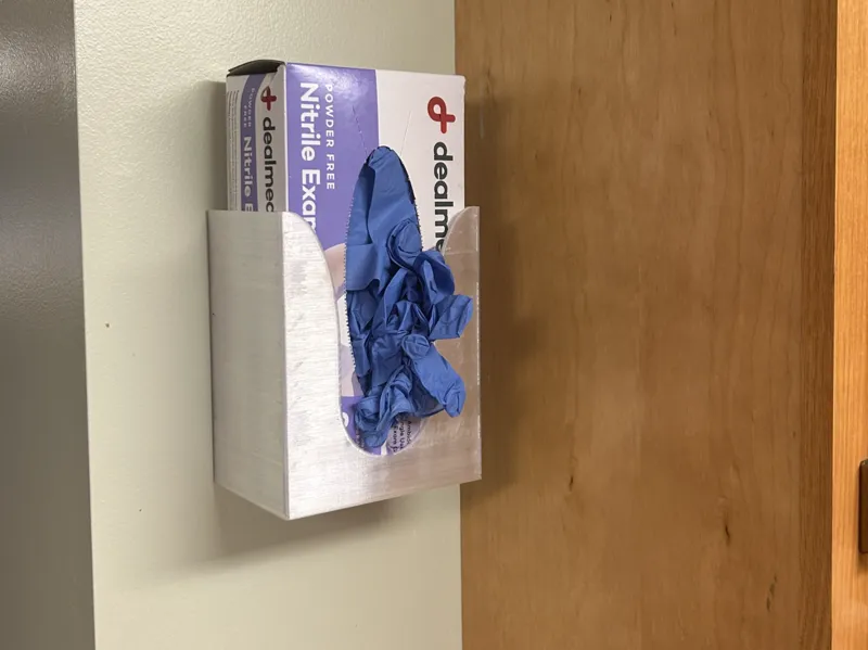 Glove Dispenser 