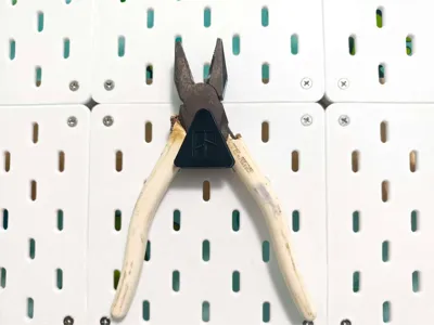 Pliers Hanger for IKEA Skadis Pegboard