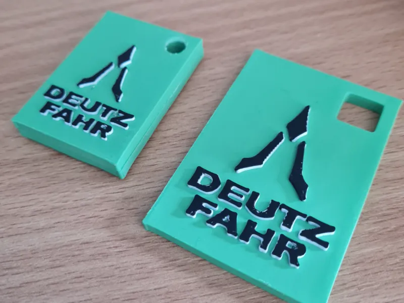 Deutz-Fahr keychain
