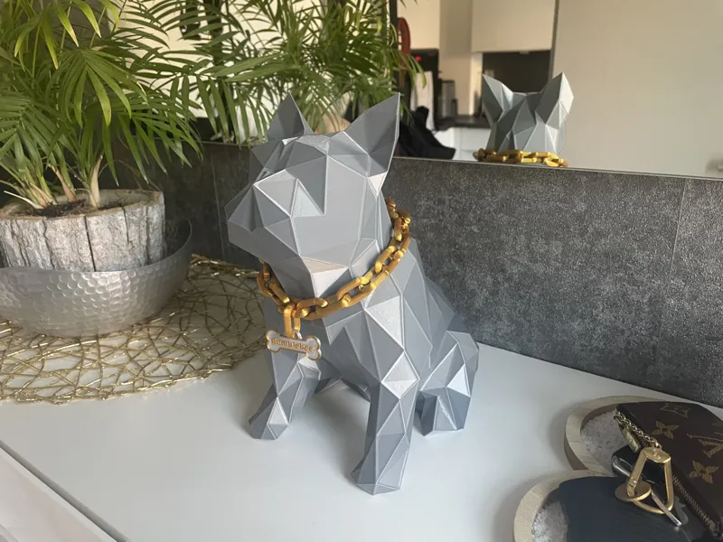French Bulldog mit Kette (personalisierbar)