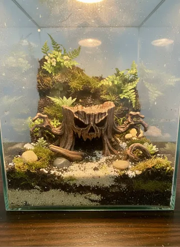 Modelo para impresión 3D: Haunted Stump Hideout — vista de referencia 3