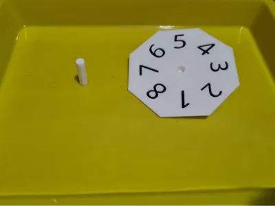 1-8 Spinning top