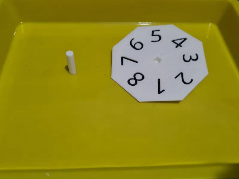 1-8 Spinning top