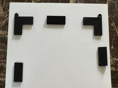 Poster Clips