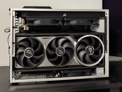 NCase M2 ASUS Astral 5080 5090 vGPU Upper Support