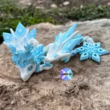 Фигурка Baby Snowflake Dragon с подвижни стави