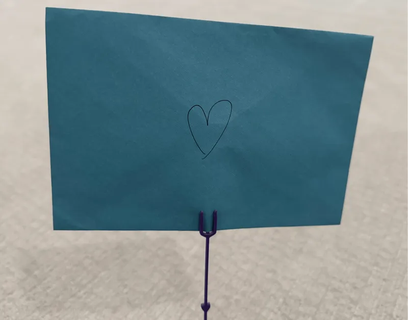 Floral Pick Card Holder