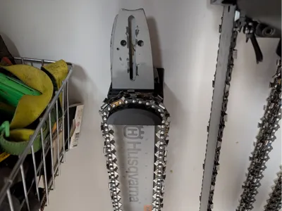 Chainsaw Bar and Chain storage organizer v2