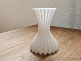 Jonas-Vase