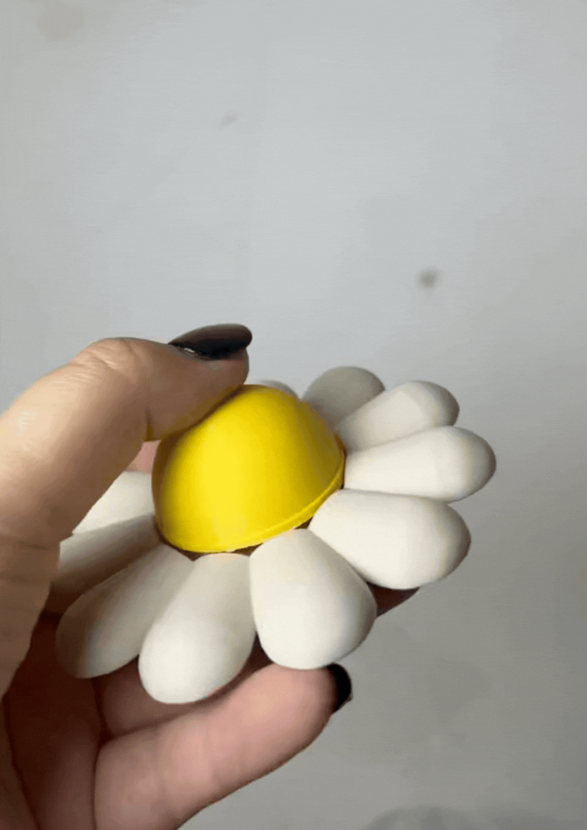 权志龙同款小雏菊解压按键点击器（机械键轴）