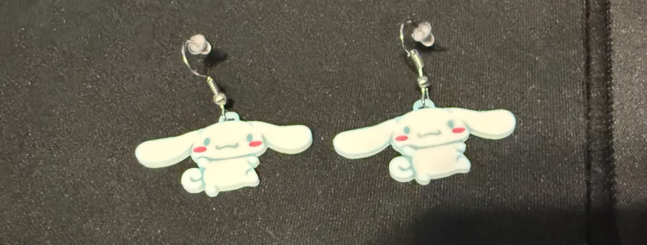 Cinnamoroll Earrings view 2