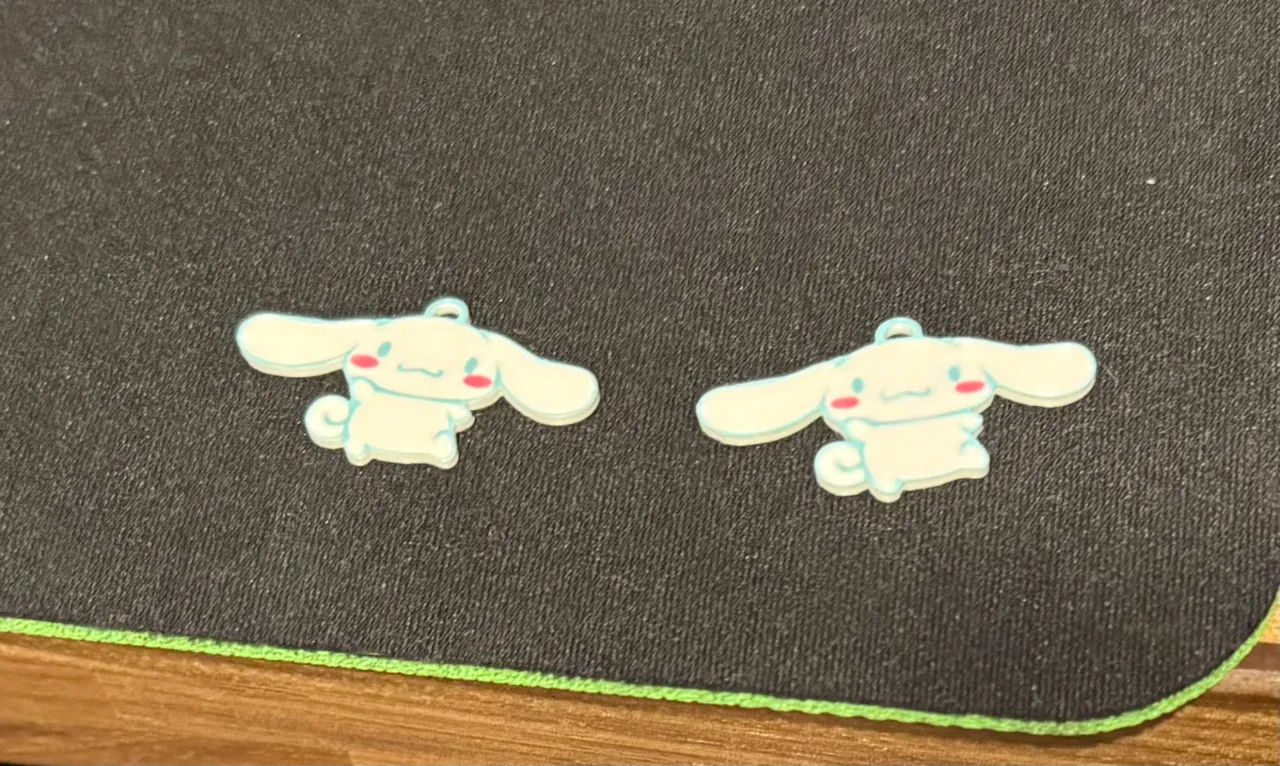 Cinnamoroll Earrings view 3