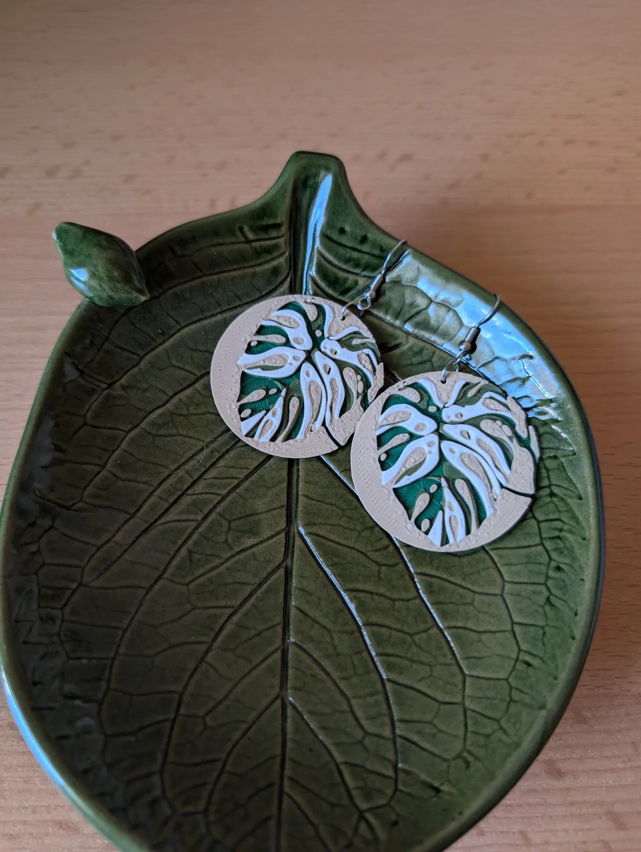 Monstera leaf earring view 2