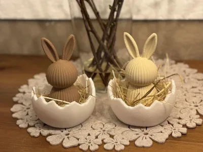 Easter bunny in the eggshell - multi-part - no AMS