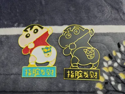 Crayon Shin-chan's Fortune - Cloisonné Enamel