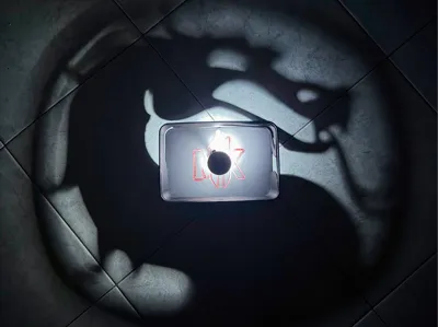 Mortal Kombat Shadow Box - Dragon Projection