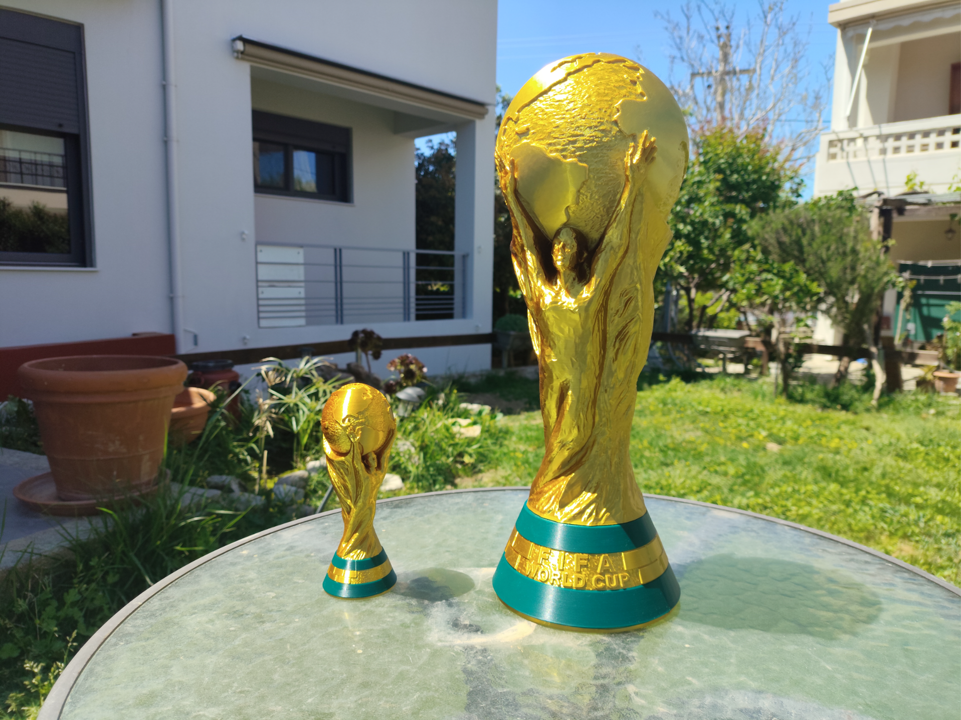 Life size FIFA World Cup trophy | no seams, no AMS