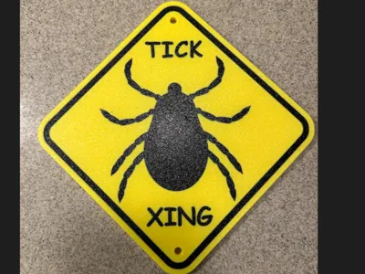 Tick Crossing Sign