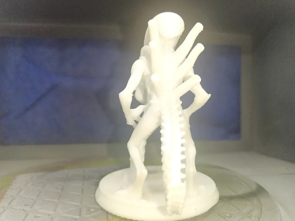 Alien & Ripley with Customizable Base by jacopo07 MakerWorld: Download ...