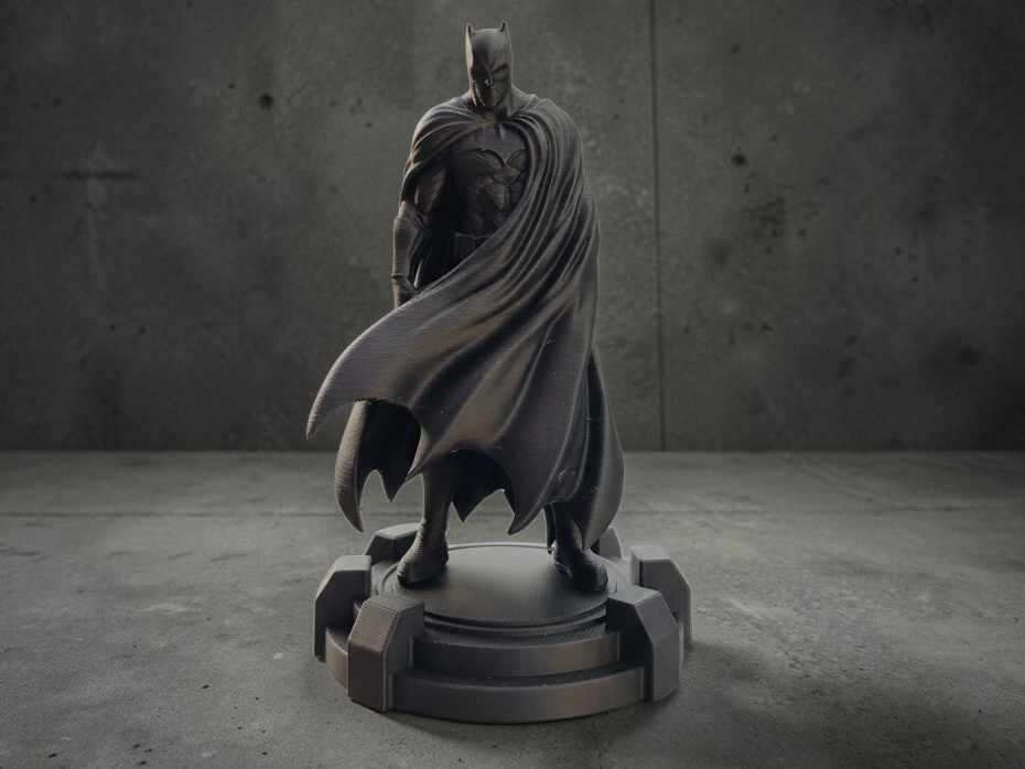 Batman: The Dark Knight High-Res Figure