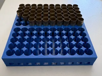 Decapping board/ Zündhütchen Entferner 9x19mm Lug.