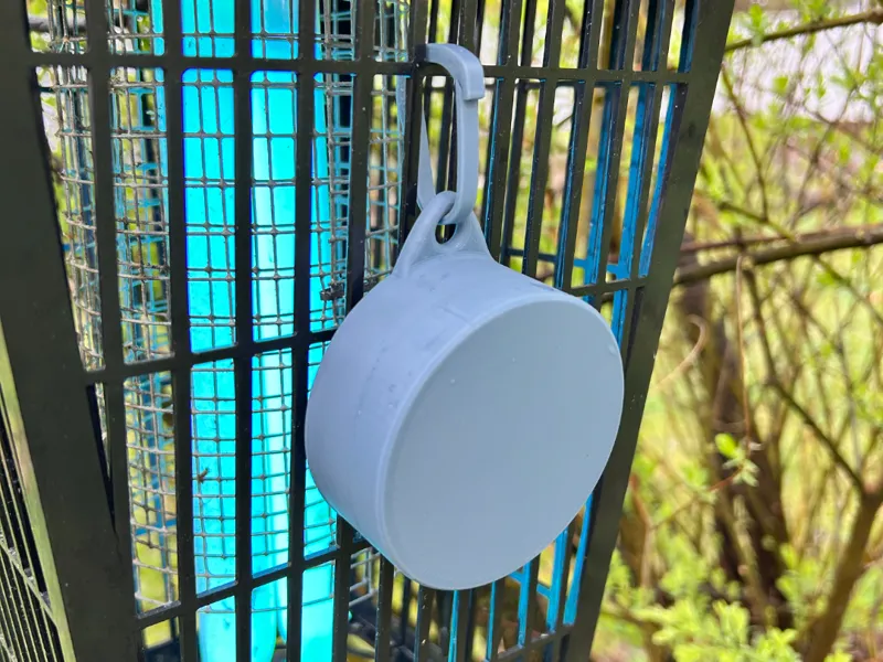 Mosquito Attractant Holder for Bug Zappers