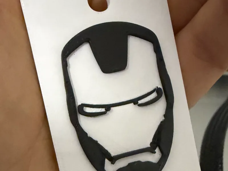 Keychain IronMan in rilievo