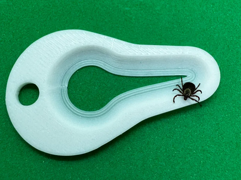 Rikki-no-tickkey - Tick removal tool