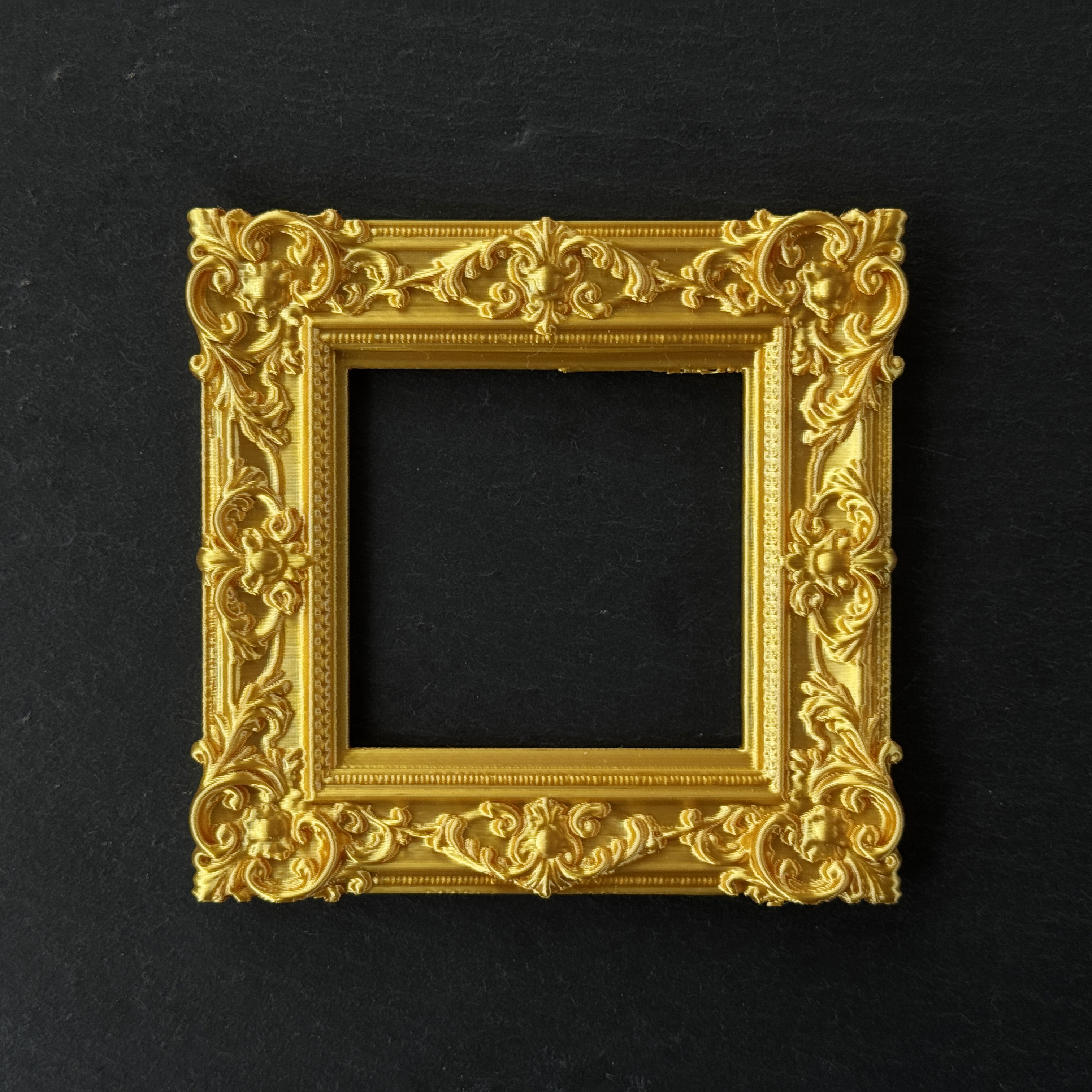 Miniatura 2 do modelo 3D 巴洛克相框2.0