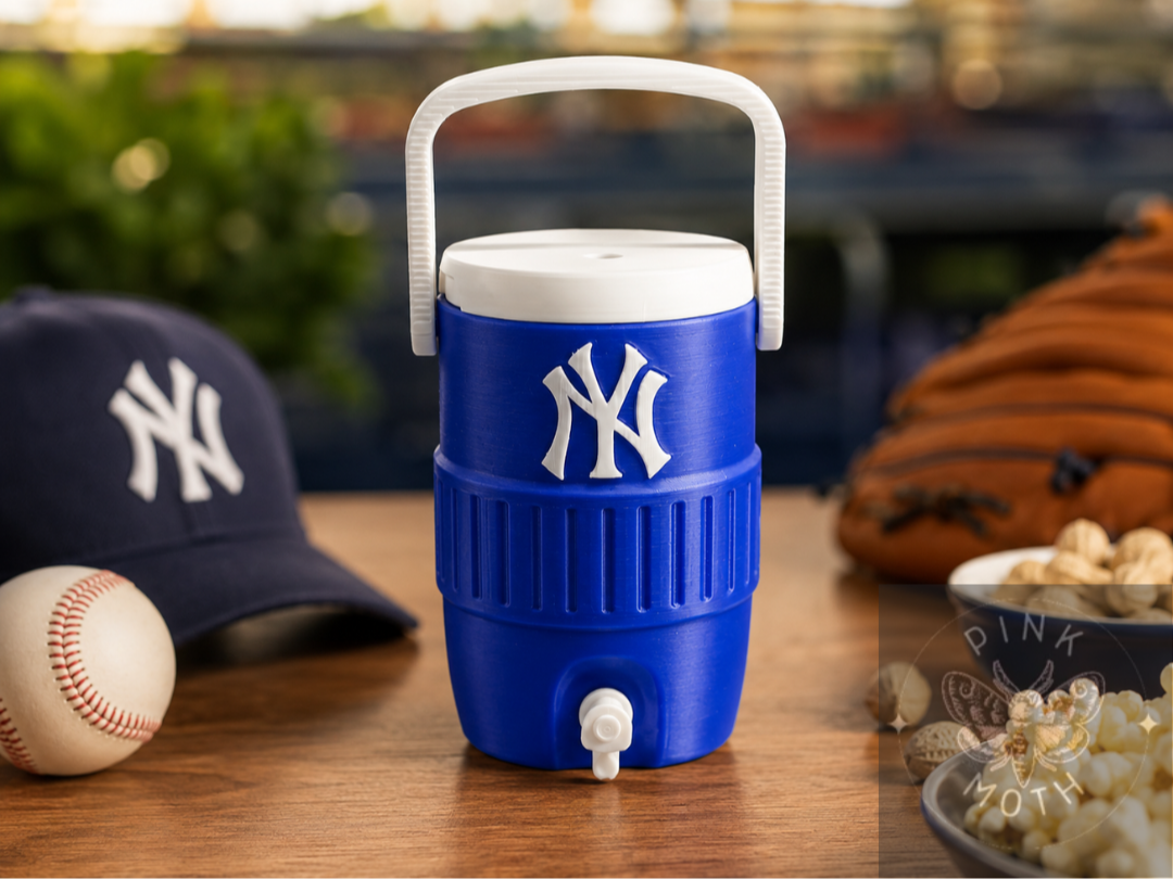 New York Yankees Koozie - Snap in Logo