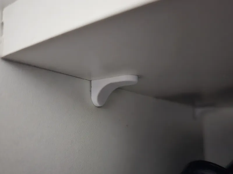 Extended Cabinet Shelf Support