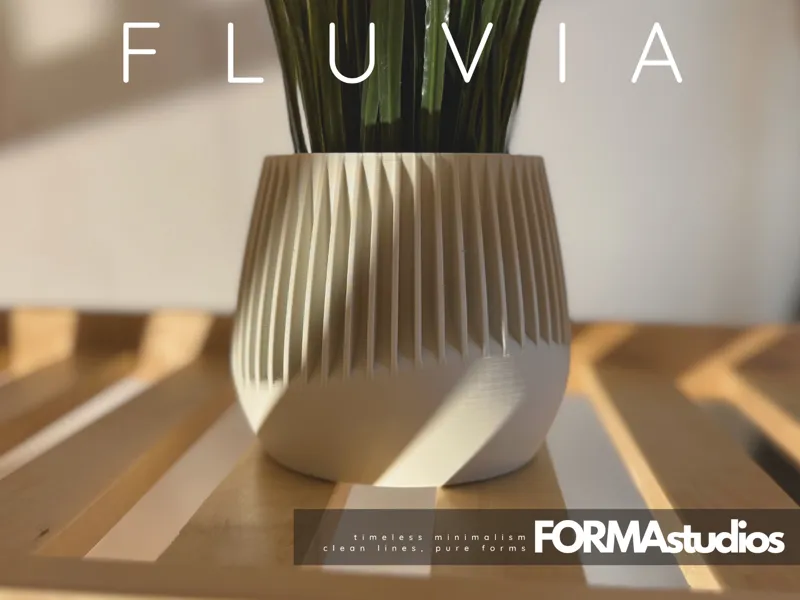 Fluvia Planter with hidden drip tray