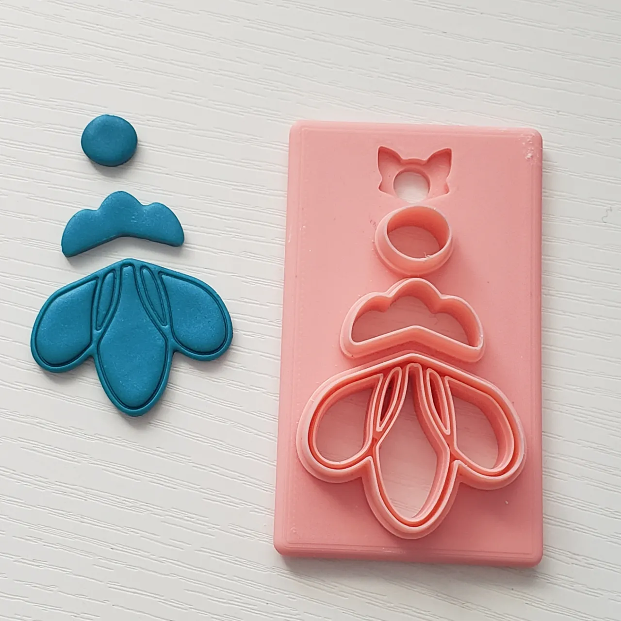 "Pamela" Abstract Polymer Clay Earring Cutter view 2