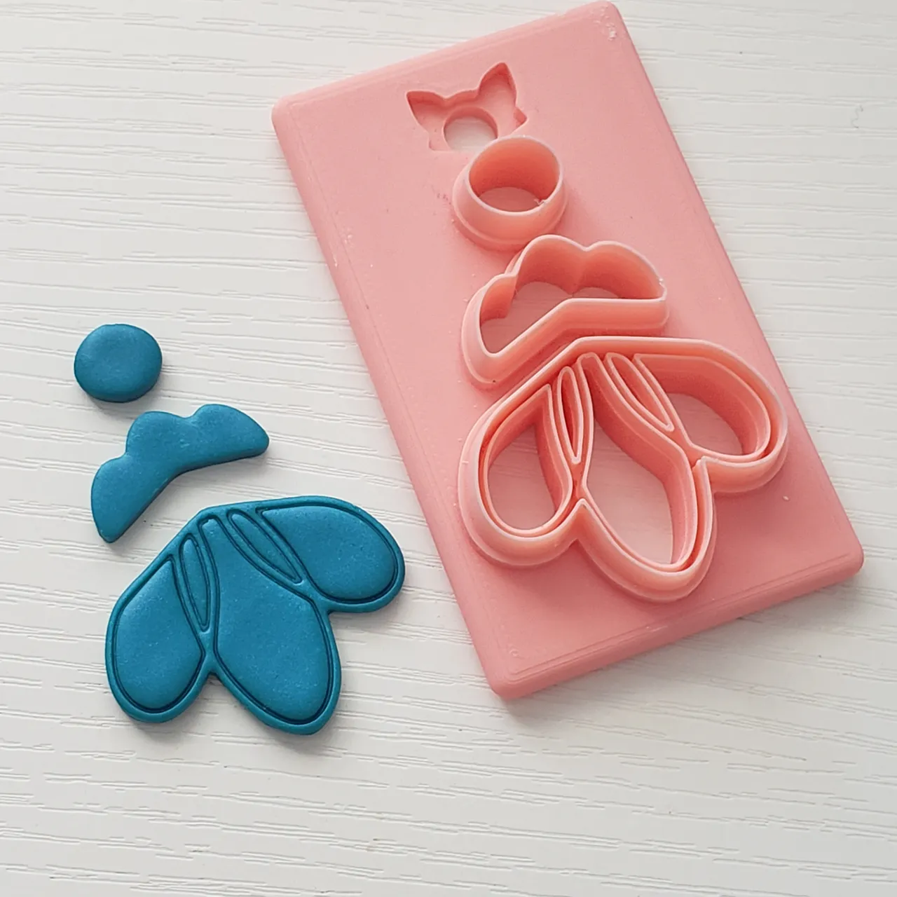 "Pamela" Abstract Polymer Clay Earring Cutter view 4