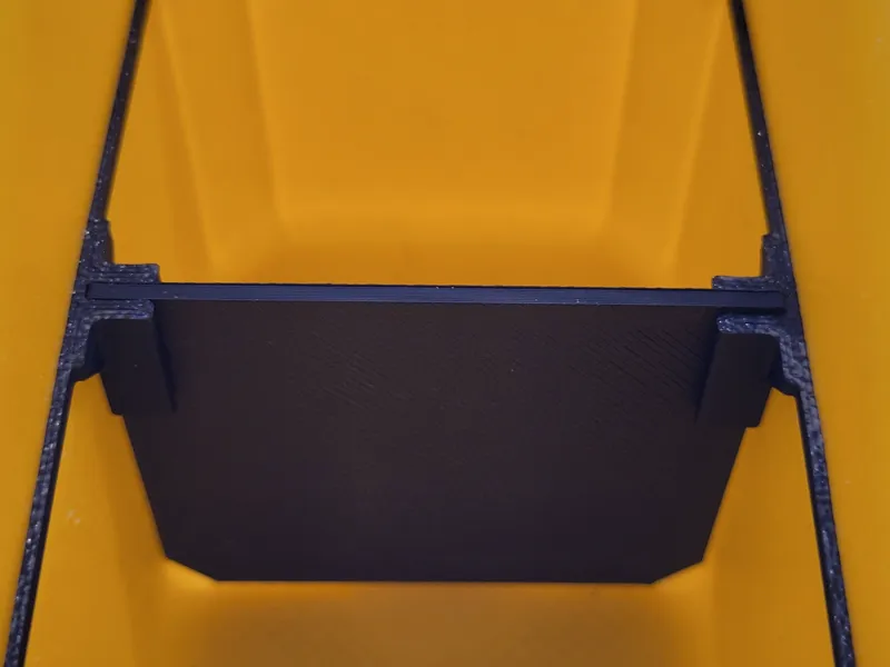 DEWALT TOUGHSYSTEM Small Bin Lower Divider & Ring