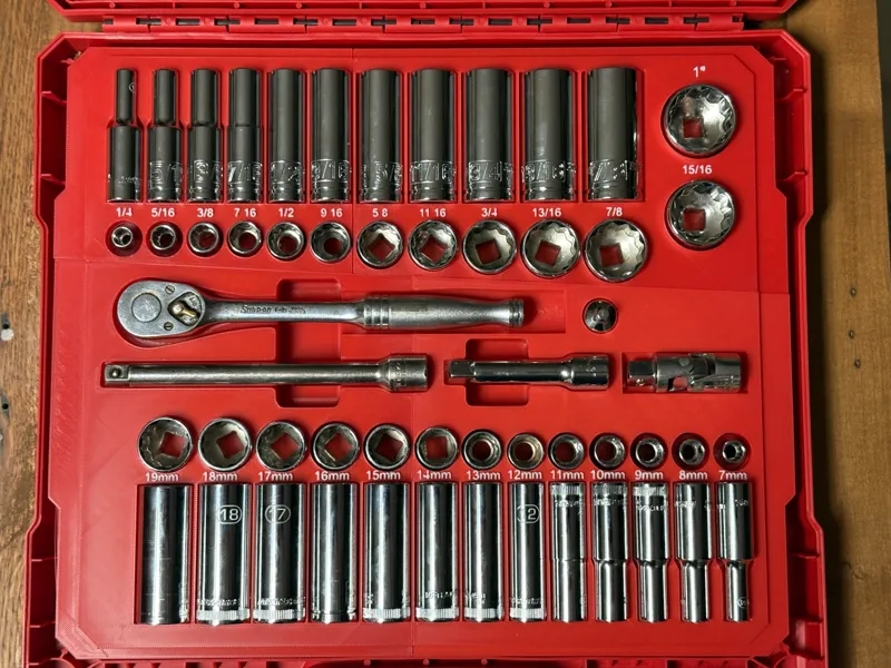 Socket insert for Milwaukee 3/8” drive set case.