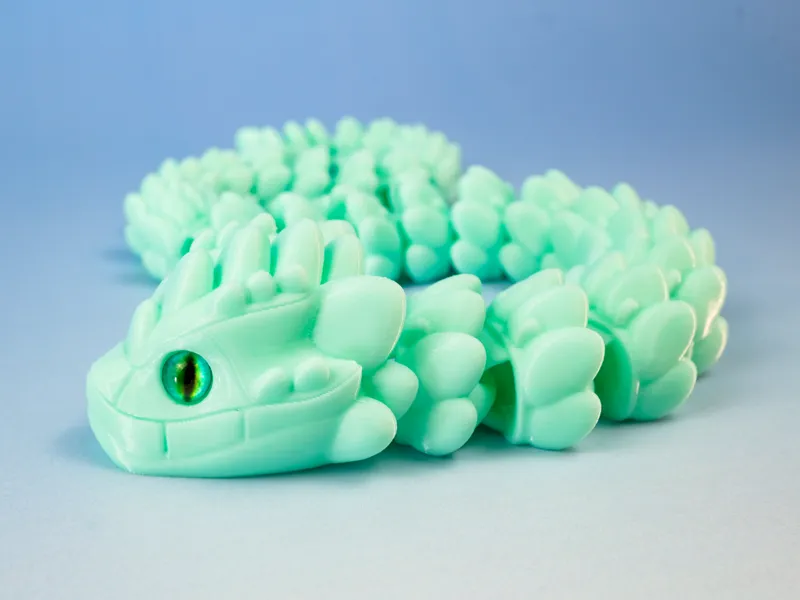 Articulated Cute Scale Snake02