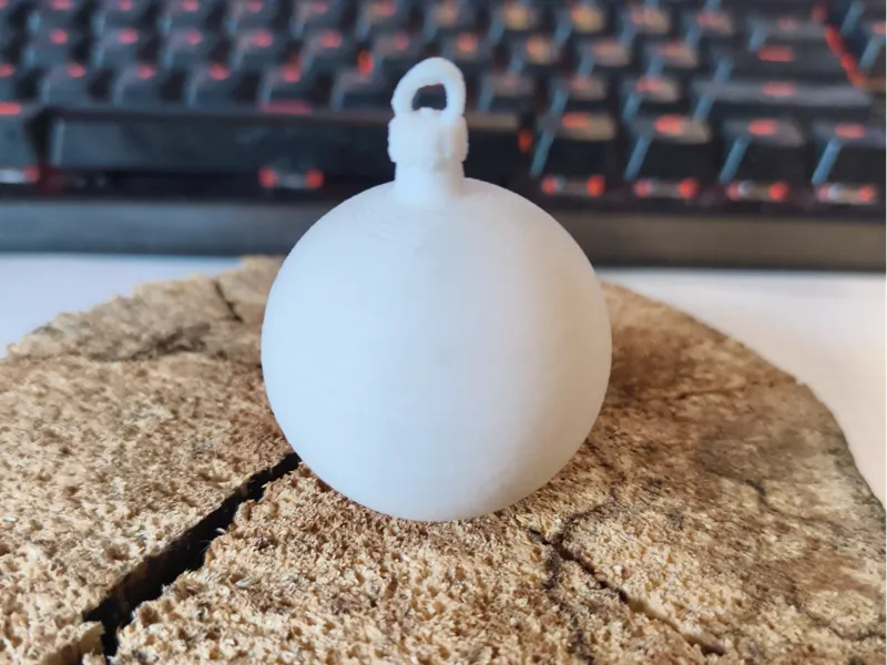 modern light christmas bauble 1.0