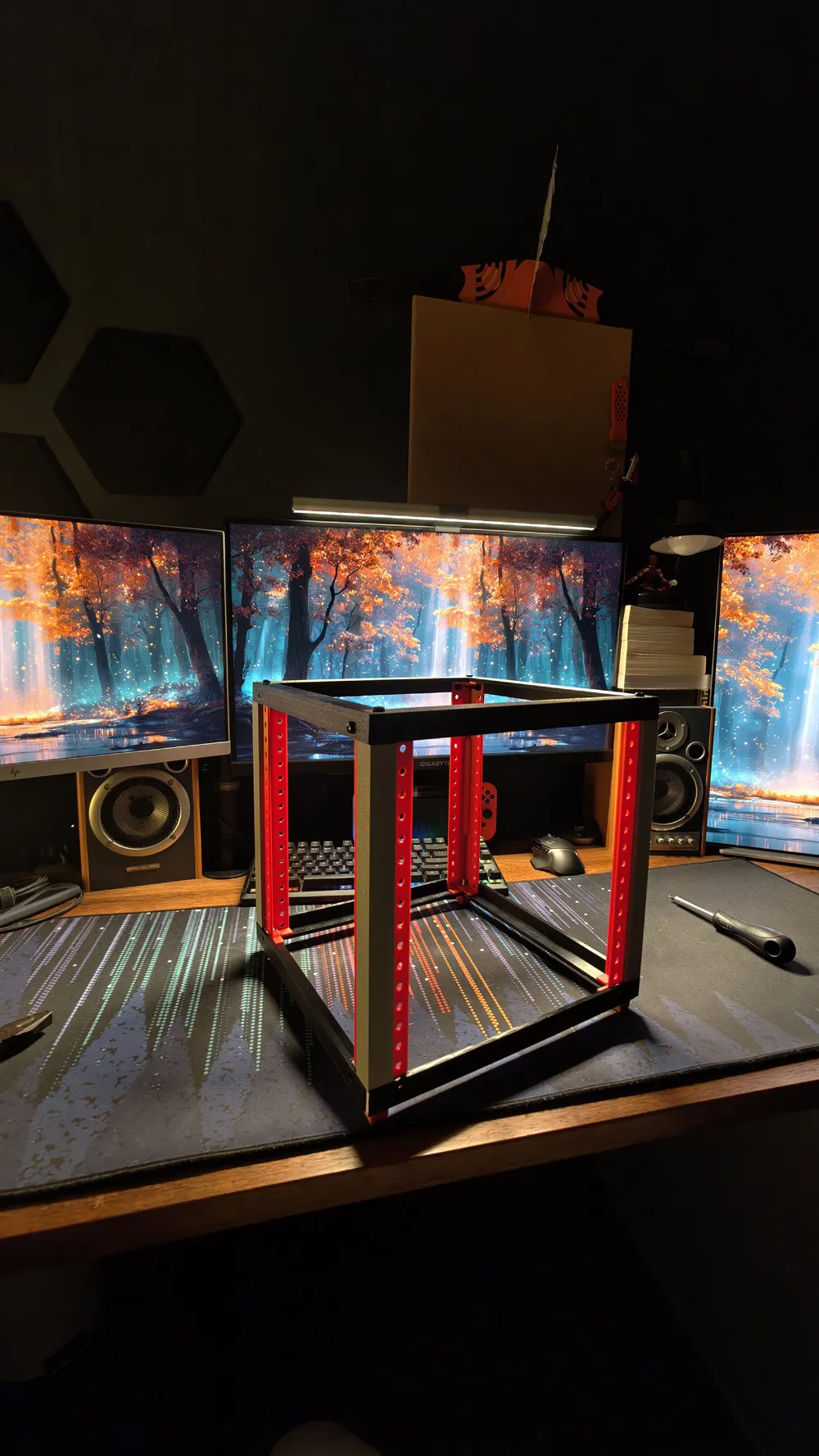 CUBE v1.0 - 5U 10 Inch Mini Homelab Rack - Free 3D Print Model - MakerWorld