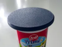 Lid for plastic packaging 
